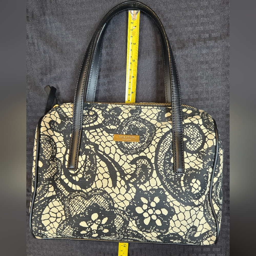 Kate Spade Black and Cream Patterned Shoulder Bag